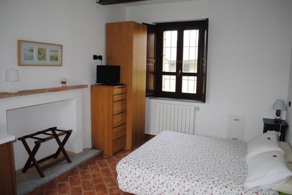 Agriturismo Cascina Mora Guest House Pavia Room photo