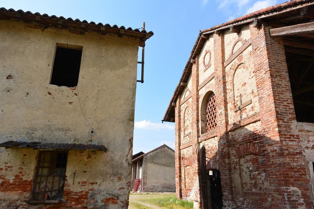 Agriturismo Cascina Mora Guest House Pavia Exterior photo